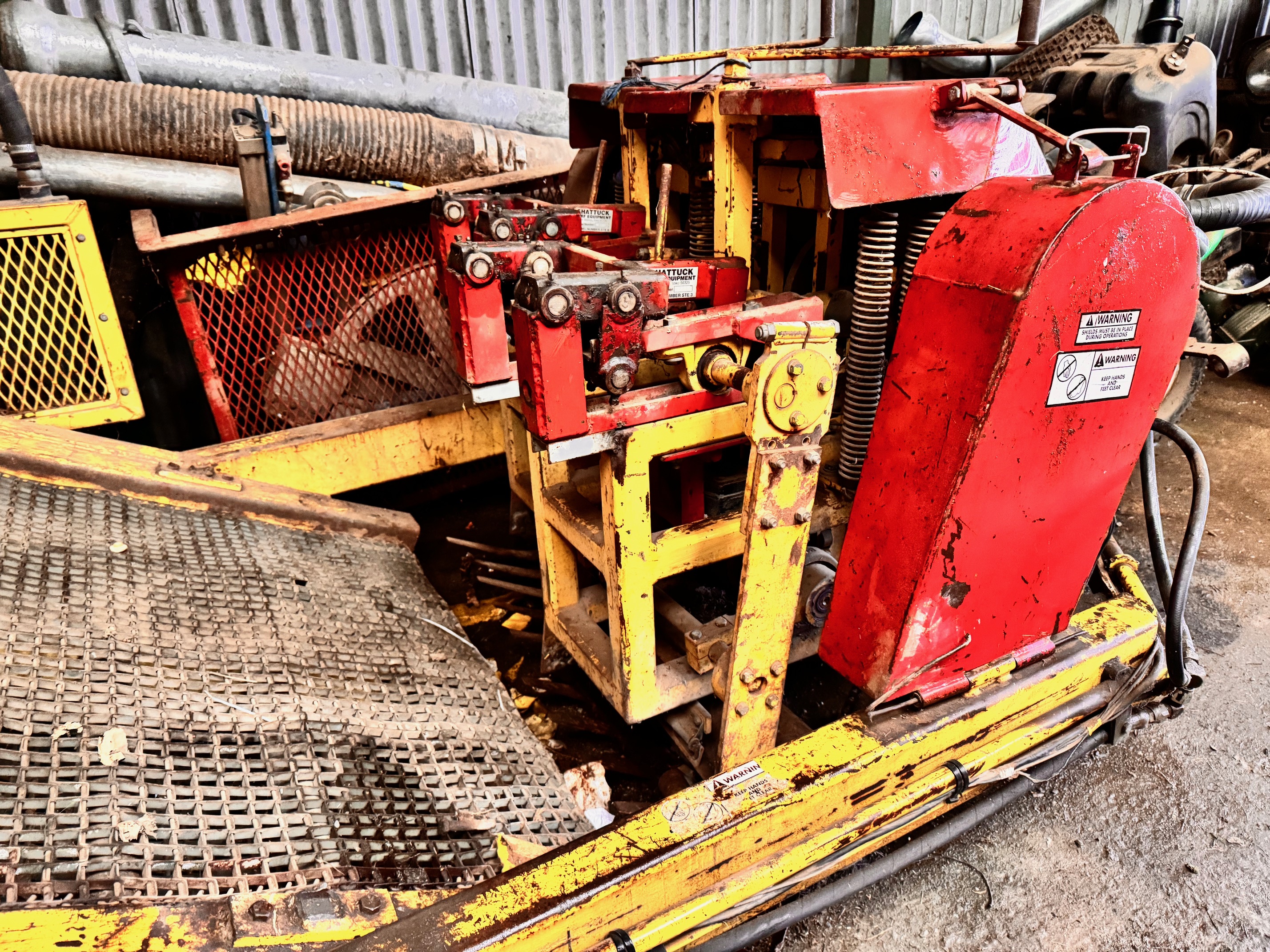 Magnum BR42 big roll turf harvester for sale